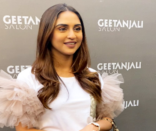 Celebrities Grace Geetanjali Salon Opening in Lokhandwala Mumbai -  Beauteespace Magazine Online | Beauty and Fashion Magazine